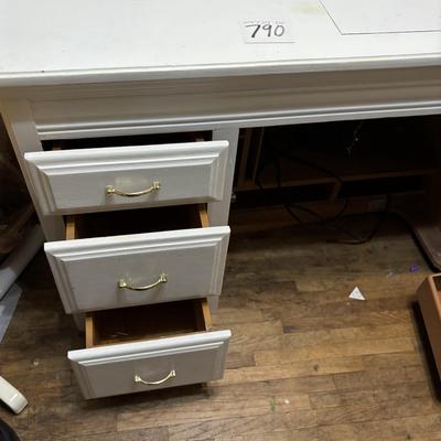 Sewing Machine Cabinet