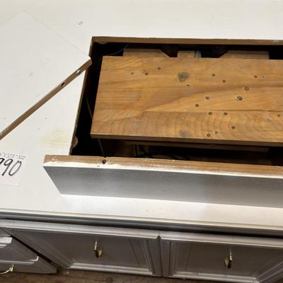 Sewing Machine Cabinet