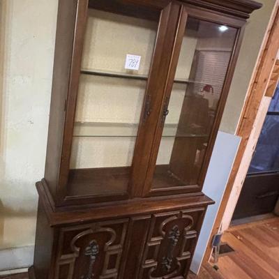 Traditional China Cabinet