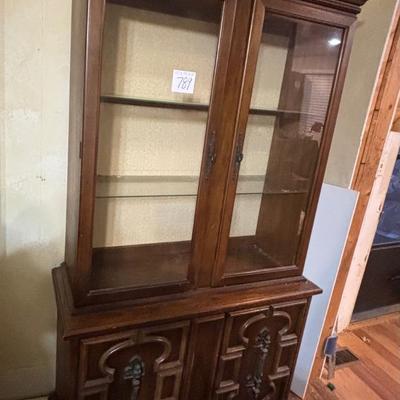 Traditional China Cabinet