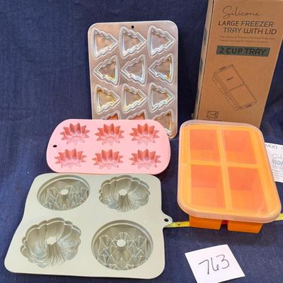 Silicone Baking and Freezing Lot