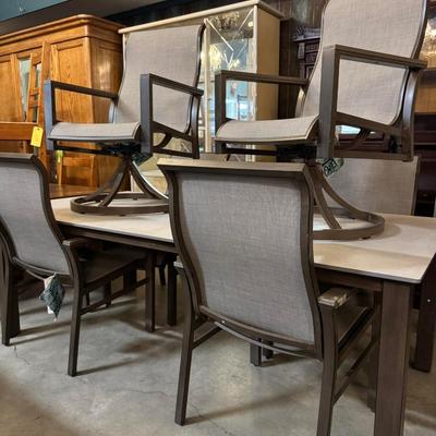 Sale Photo Thumbnail #4: Light Fixtures, Home Decor, Furniture, Purses, Ornaments & more! Pricing is decided by the Auctioneer during the Auction on FB Live @ 7pm - 11/15/25