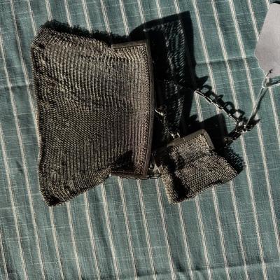 Sale Photo Thumbnail #10: Light Fixtures, Home Decor, Furniture, Purses, Ornaments & more! Pricing is decided by the Auctioneer during the Auction on FB Live @ 7pm - 11/15/25