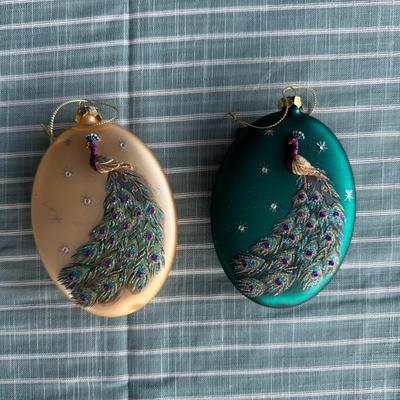 Sale Photo Thumbnail #28: Light Fixtures, Home Decor, Furniture, Purses, Ornaments & more! Pricing is decided by the Auctioneer during the Auction on FB Live @ 7pm - 11/15/25