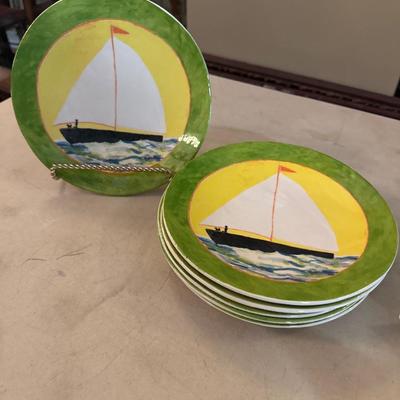 Sale Photo Thumbnail #5: Light Fixtures, Home Decor, Furniture, Purses, Ornaments & more! Pricing is decided by the Auctioneer during the Auction on FB Live @ 7pm - 11/15/25