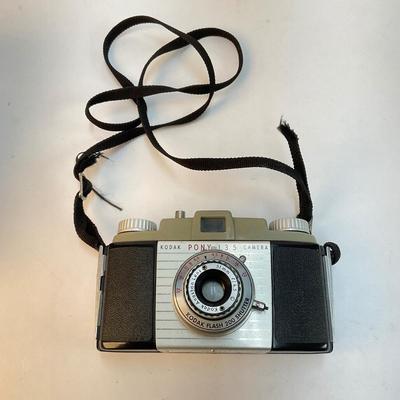249 Kokak Pony135 camera