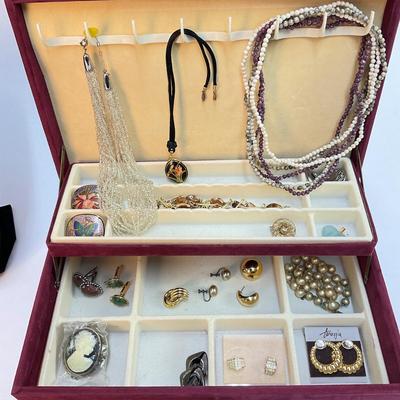 254 Assorted Bracelets, Glass necklace & Bracelet set, clip on earrings