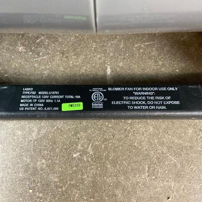 262 Lasko Floor Fan with Honeywell Air Purifier