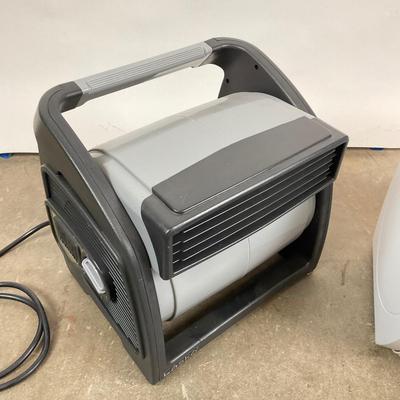 262 Lasko Floor Fan with Honeywell Air Purifier