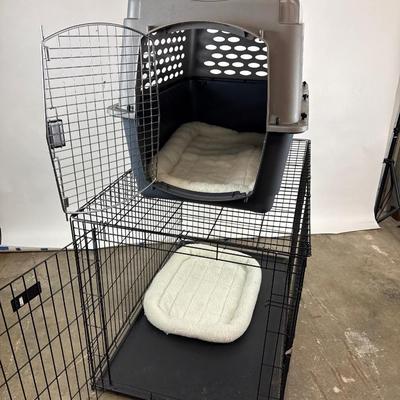 263 Pair of Two Dog Kennels