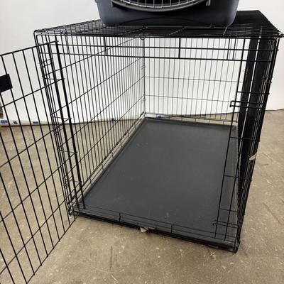 263 Pair of Two Dog Kennels