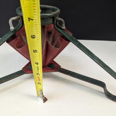 Vintage Metal Tree Stand Small