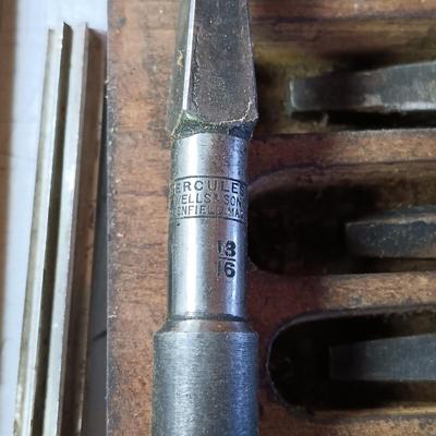 Sale Photo Thumbnail #180