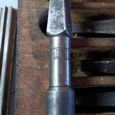 Sale Photo Thumbnail #181