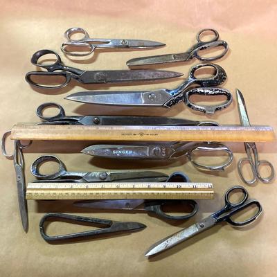 Sale Photo Thumbnail #379