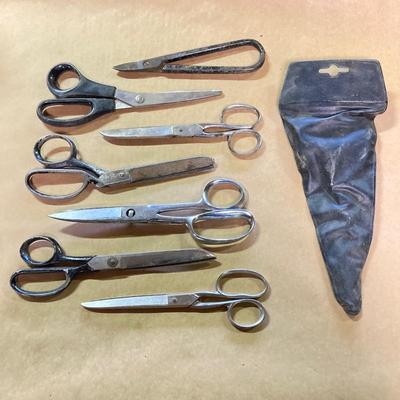 Sale Photo Thumbnail #378