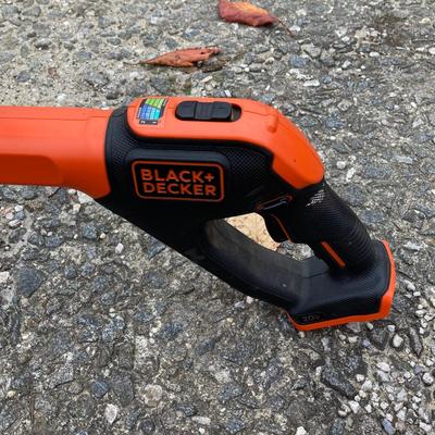 Sale Photo Thumbnail #392