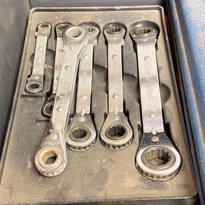 LOT 51: Garage Tool Finds - Craftsman Wrenches, Striking Wrenches, Kobalt, Screwdrivers, Pipe Wrenches and More