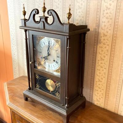 LOT 55: Vintage Centurion (Korea) 35 Day Mantle Clock with Key