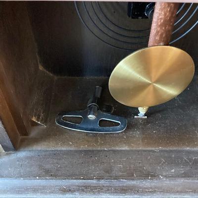 LOT 55: Vintage Centurion (Korea) 35 Day Mantle Clock with Key