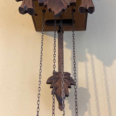 LOT 58: Vintage Wooden Cuckoo Clock