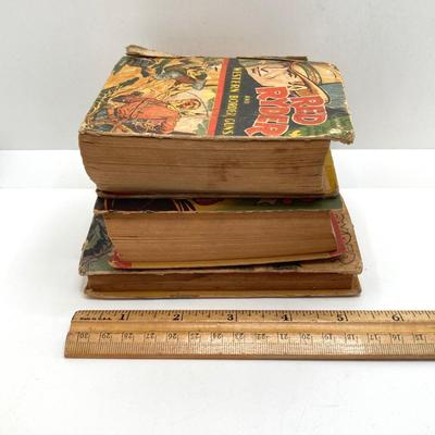 LOT 73: Vintage Red Ryder Collection - Pocket Knives, Books, Lucky Coin / Token and Card