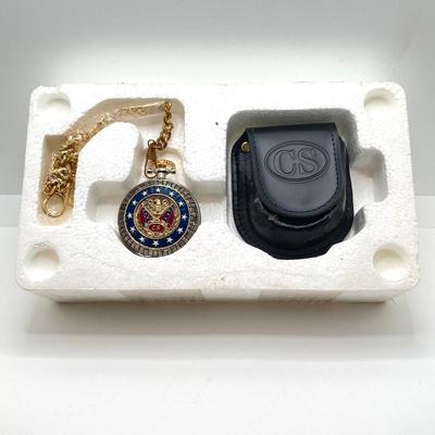 LOT 75: Vintage Franklin Mint Collector Watches - The Civil War Library & Museum General Robert E. Lee Pocket Watch with Case