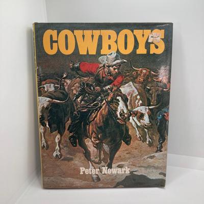 LOT 77: Vintage John Wayne Quartz Wall Clock with Collection of Books