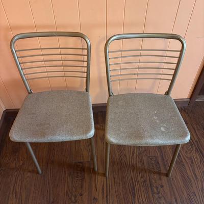 LOT 82: Set of 4 Vintage Cosco Folding Chairs