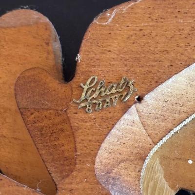 LOT 83: Vintage Cuckoo Clock