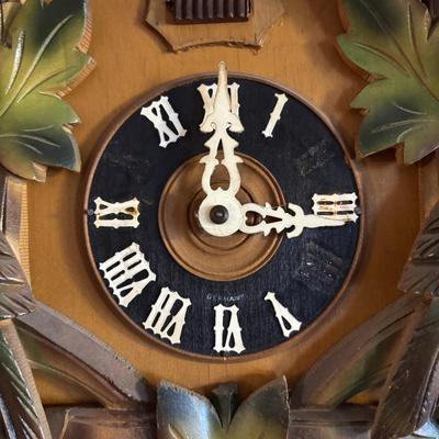 LOT 83: Vintage Cuckoo Clock