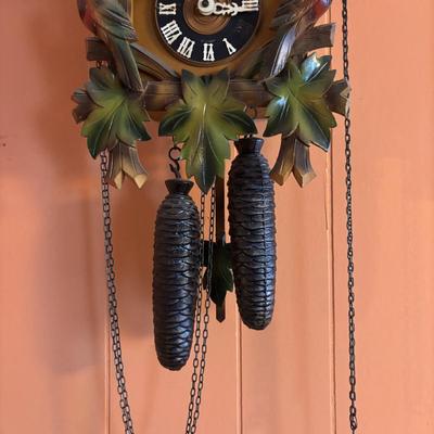 LOT 83: Vintage Cuckoo Clock