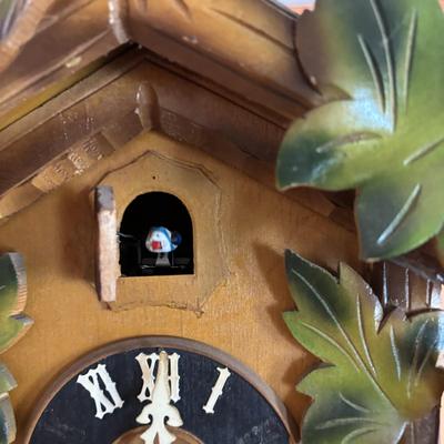 LOT 83: Vintage Cuckoo Clock