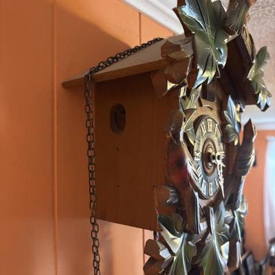 LOT 83: Vintage Cuckoo Clock