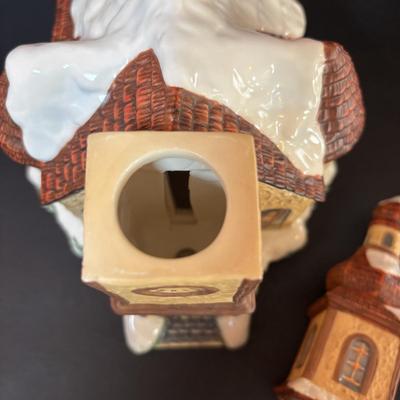 LOT 86: M.J. Hummel Holiday Village: Heavenly Harmony Church & All Aboard Bahnhof Bavarian Cottage