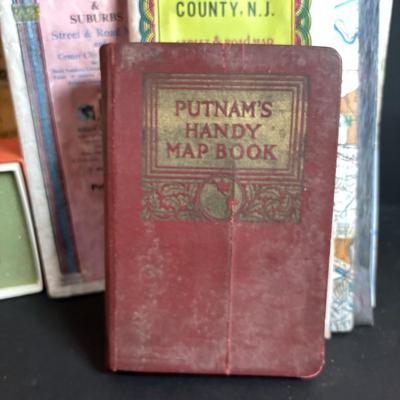 LOT 94: Vintage Putnam's Handy Map Book, Vintage Road Maps, Vintage Railway Share Plaque, HO Scale Boston Elevated Type 5 Streetcar,...