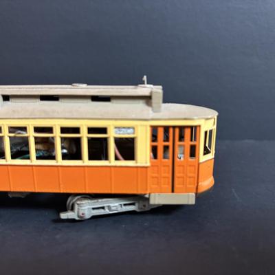 LOT 94: Vintage Putnam's Handy Map Book, Vintage Road Maps, Vintage Railway Share Plaque, HO Scale Boston Elevated Type 5 Streetcar,...