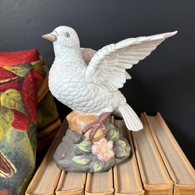 LOT 99: Audubon Nature Encyclopedia Volumes 1-12, Handmade Bird Wall Hanging Quilt, Crystal Hummingbird Paperweight & More