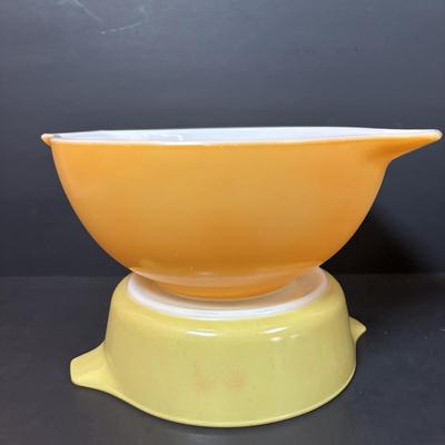 LOT 102: Vintage Pyrex Butterfly Gold Cinderella Mixing Bowls and Marigold Yellow Cinderella Casserole Dish