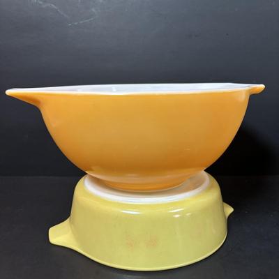 LOT 102: Vintage Pyrex Butterfly Gold Cinderella Mixing Bowls and Marigold Yellow Cinderella Casserole Dish
