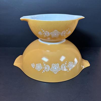 LOT 102: Vintage Pyrex Butterfly Gold Cinderella Mixing Bowls and Marigold Yellow Cinderella Casserole Dish