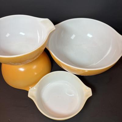 LOT 102: Vintage Pyrex Butterfly Gold Cinderella Mixing Bowls and Marigold Yellow Cinderella Casserole Dish