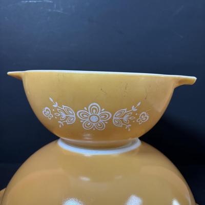LOT 102: Vintage Pyrex Butterfly Gold Cinderella Mixing Bowls and Marigold Yellow Cinderella Casserole Dish