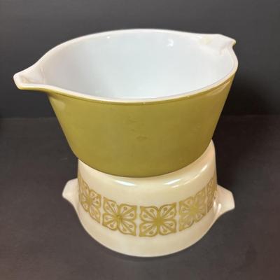 LOT 103: Vintage Pyrex Green Autumn Floral Verde Cinderella Casserole Dishes