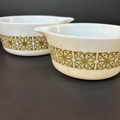 LOT 103: Vintage Pyrex Green Autumn Floral Verde Cinderella Casserole Dishes