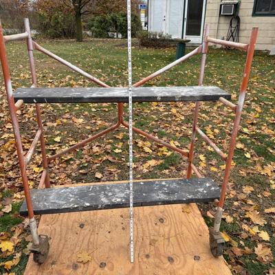 LOT 110: Scaffolding, Furniture Dolly, Dual Shop Light