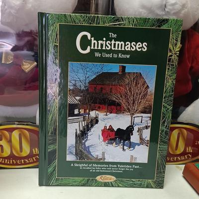 LOT 112: Vintage Christmas Teddy Bears, Loaf Pans, Dancing Santa & More