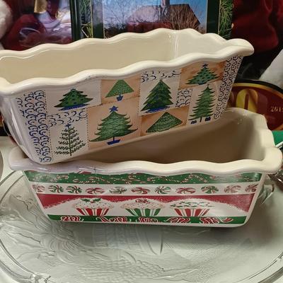 LOT 112: Vintage Christmas Teddy Bears, Loaf Pans, Dancing Santa & More