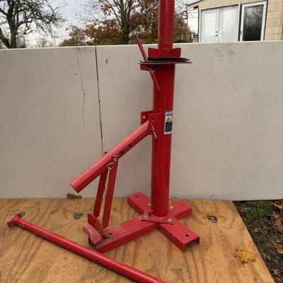 LOT 115 - Tire Mounting and Balancing Tools