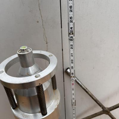 LOT 115 - Tire Mounting and Balancing Tools